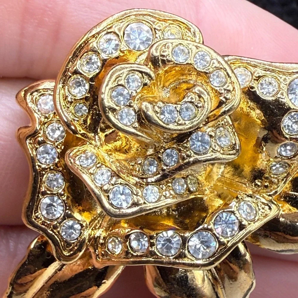 Vintage Avon Rhinestone Flower Brooch Rose Passion Gold Tone